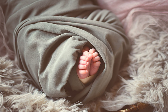 Delaney [newborn] 025