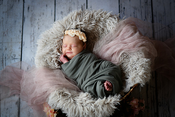 Delaney [newborn] 031