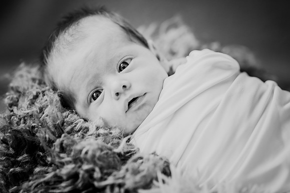 Delaney [newborn] 044