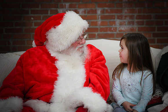 CGW Santa Photos [Amelia] 07
