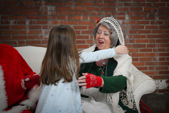CGW Santa Photos [Amelia] 15