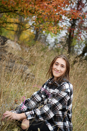 Carmella [MHS Class of 2025] proofs 021