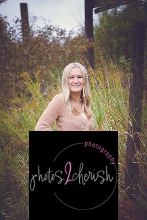 Olivia  [senior photos] 250
