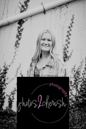 Olivia  [senior photos] 279
