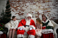 2024 Santa [Stefanik] 07