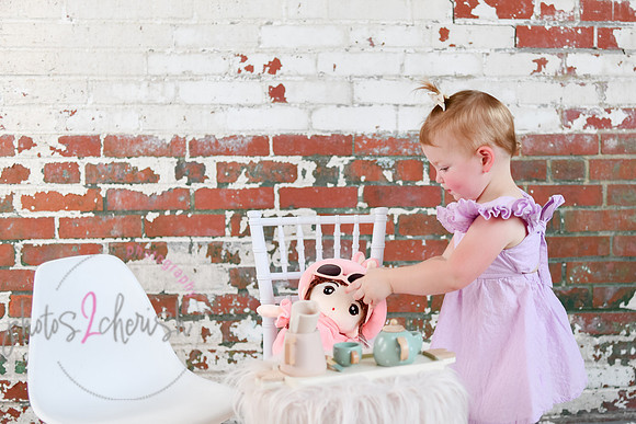 Leah [turns two] 141