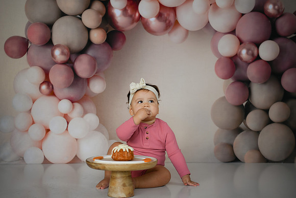 Flora [turns ONE] 168