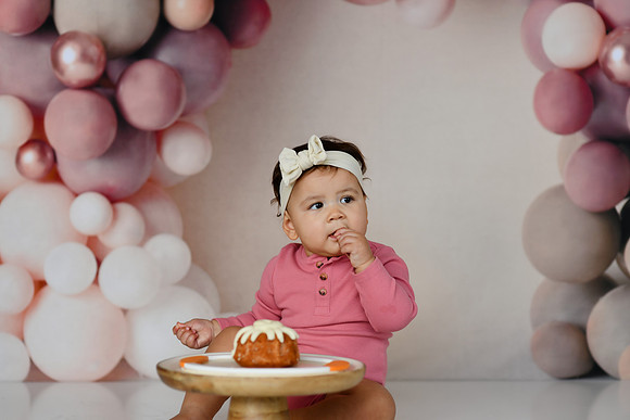 Flora [turns ONE] 201