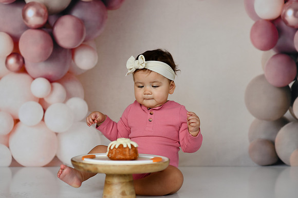 Flora [turns ONE] 204