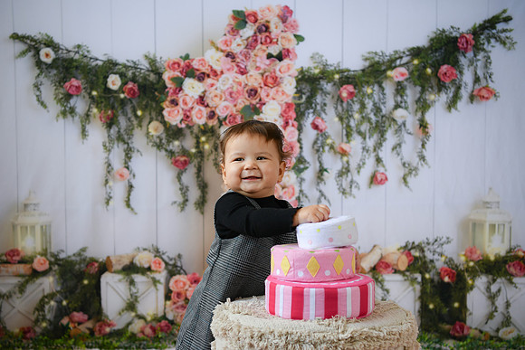Flora [turns ONE] 120