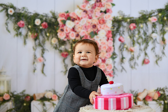 Flora [turns ONE] 124