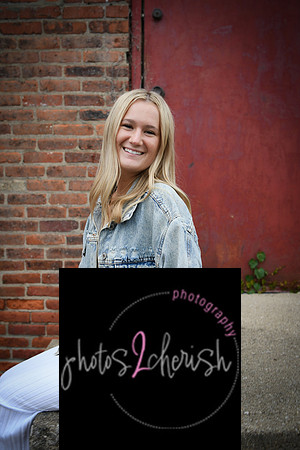 Olivia  [senior photos] 374