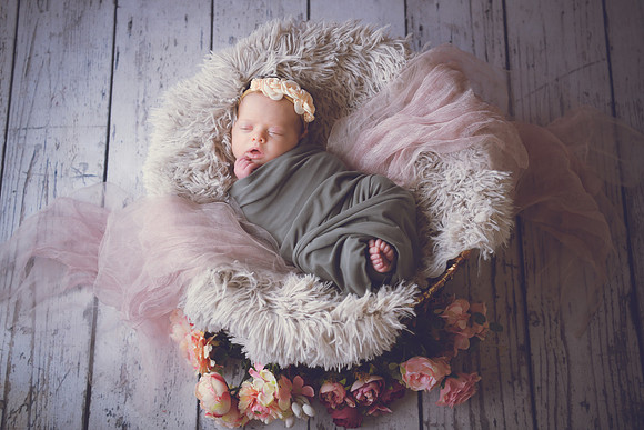 Delaney [newborn] 021
