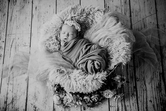 Delaney [newborn] 033