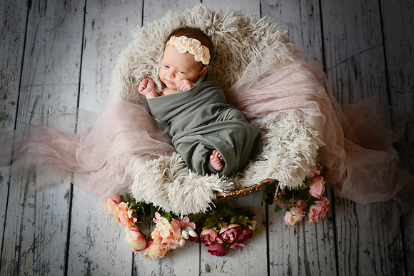 Delaney [newborn] 049