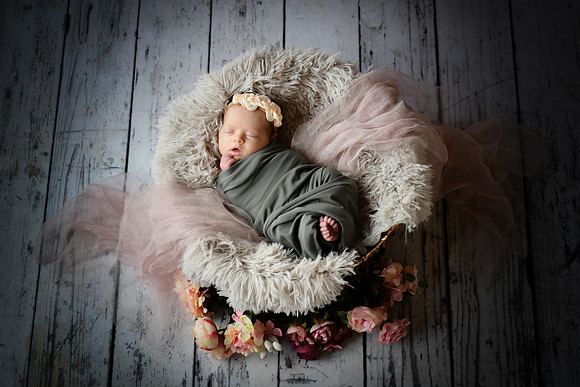 Delaney [newborn] 056