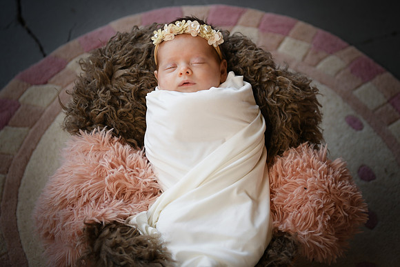 Delaney [newborn] 096