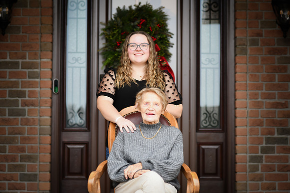 Lora Family 011