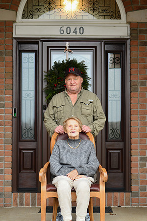 Lora Family 022