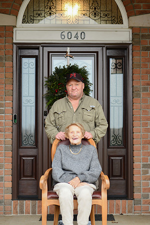 Lora Family 024