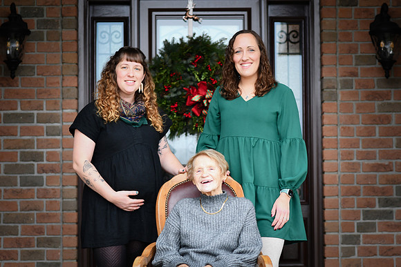 Lora Family 076