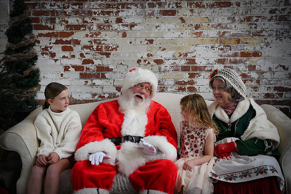 2024 Santa [Stefanik] 12