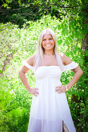 Katie [class of 2024] 011