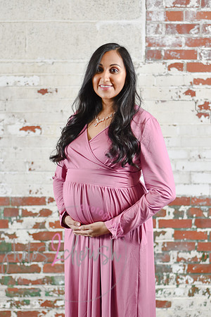 Maternity Session [peek] 02
