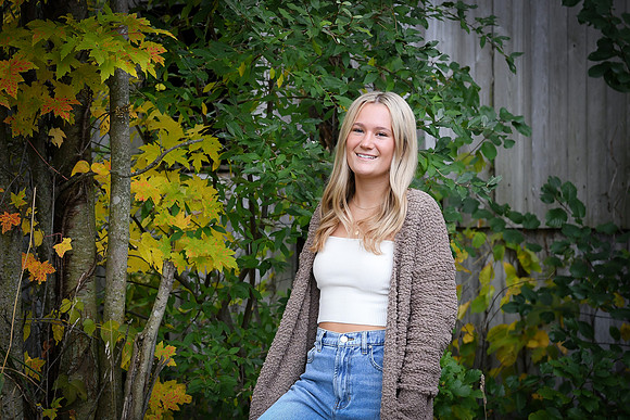 Olivia  [senior photos] 030