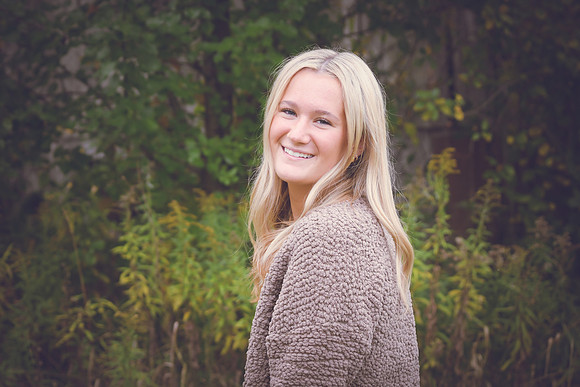 Olivia  [senior photos] 102