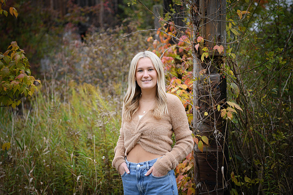 Olivia  [senior photos] 231