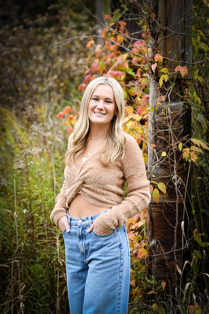 Olivia  [senior photos] 242