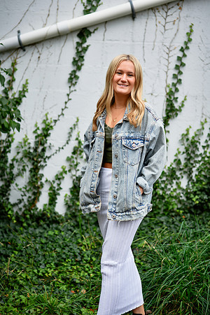 Olivia  [senior photos] 288