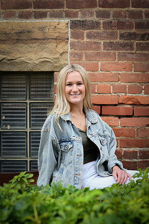 Olivia  [senior photos] 382