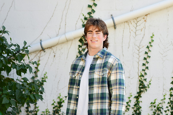 Zachary [class of 2024] 094