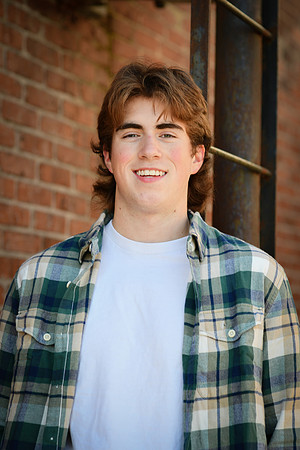 Zachary [class of 2024] 032