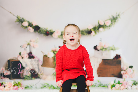 Gwen [turns 3] 038