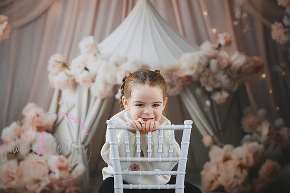 Gwen [turns 3] 103