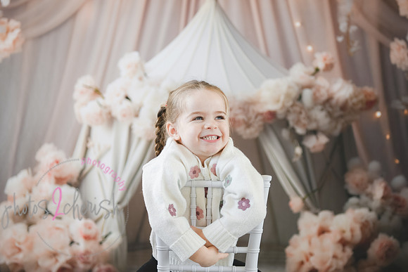 Gwen [turns 3] 110