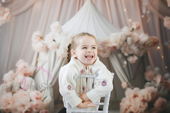 Gwen [turns 3] 111