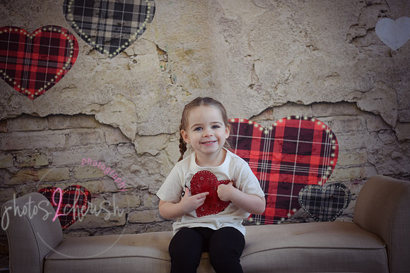 Gwen [turns 3] 219