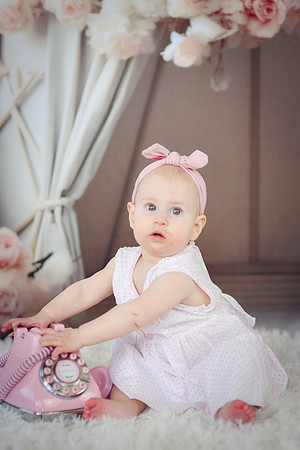 Stella & family 220