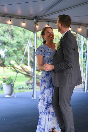 Carter & Marlah Reception [Mother Son Dance] 043