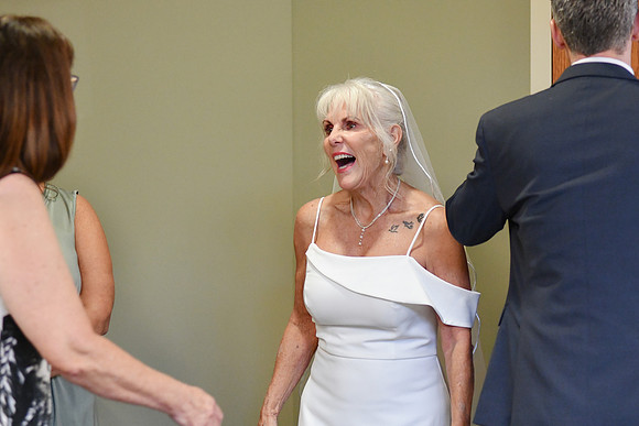 Kellie & Jim [receiving line] 150