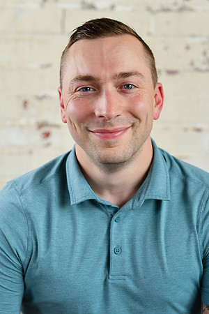 Matt [headshots] 24