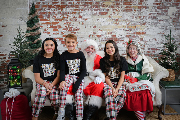2024 Santa [Houghtaling] 37