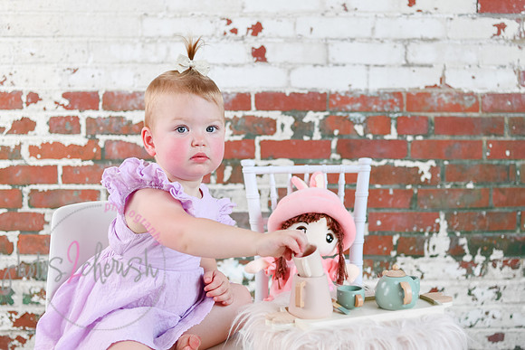 Leah [turns two] 134