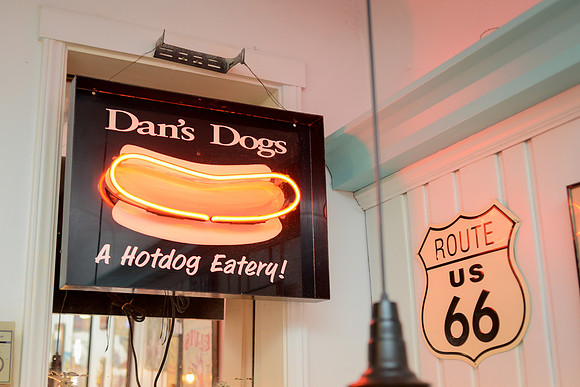 dans dogs 185