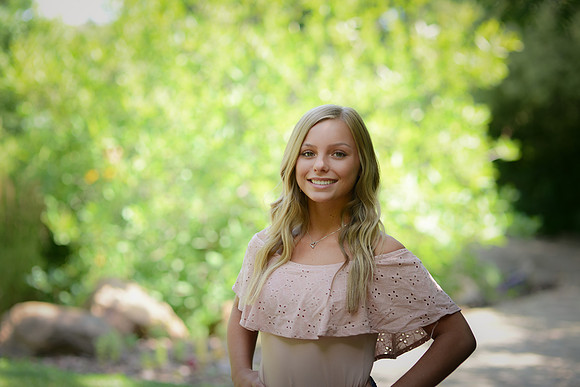 senior pics peek 19