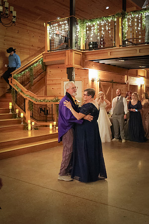 Piper & Eddie [dancing] 096